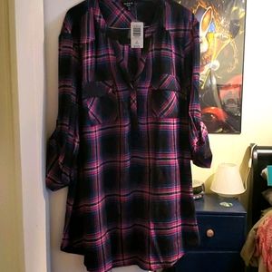 Black and Hot Pink Plaid Pullover Tunic Blouse